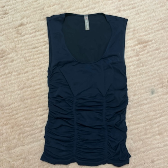 Navy blue tank top - Picture 1 of 3